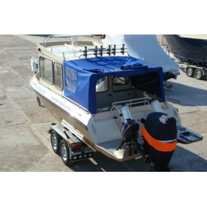 Продаем катер (лодку)  Trident 720 CT