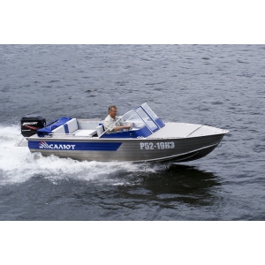 Продаем лодку (катер)  Салют-480 Classic